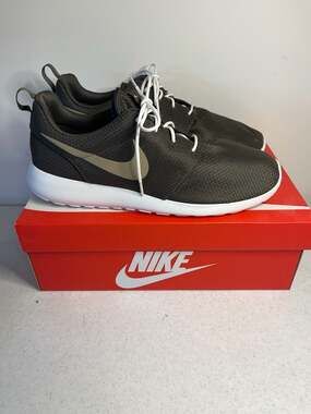 Nike Roshe One Casual Running Shoes Cargo Khaki/White 511881-306 13M